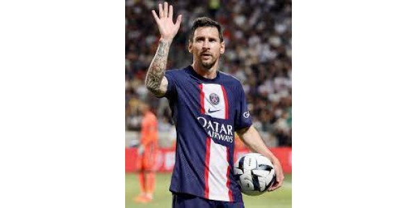 Le Paris Saint-Germain annonce officiellement le départ de Messi